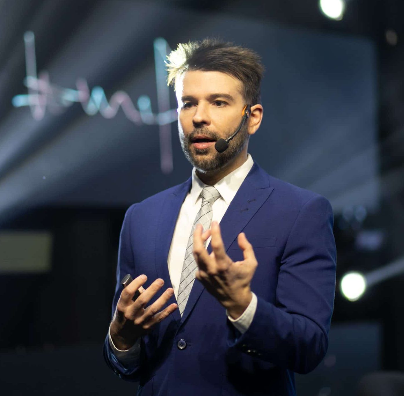 [BIO] Links - Dr Leandro Rago